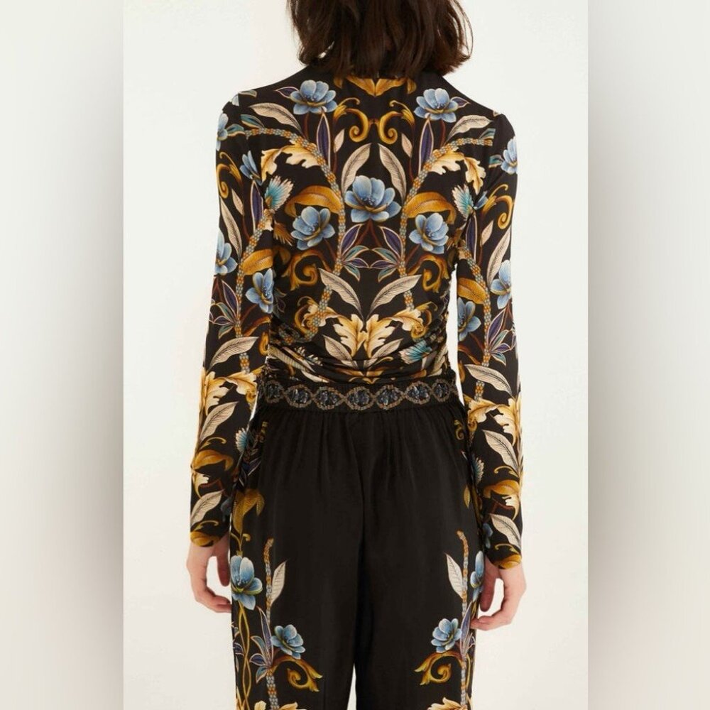 Farm Rio - Black Flowerful Garden Jersey Blouse - Picture 4 of 12